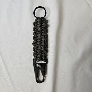 Camouflage 550 Paracord Keychain with Black Clip‎ New